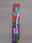 Зубна щітка Fresh& White Massager середня жосткість
